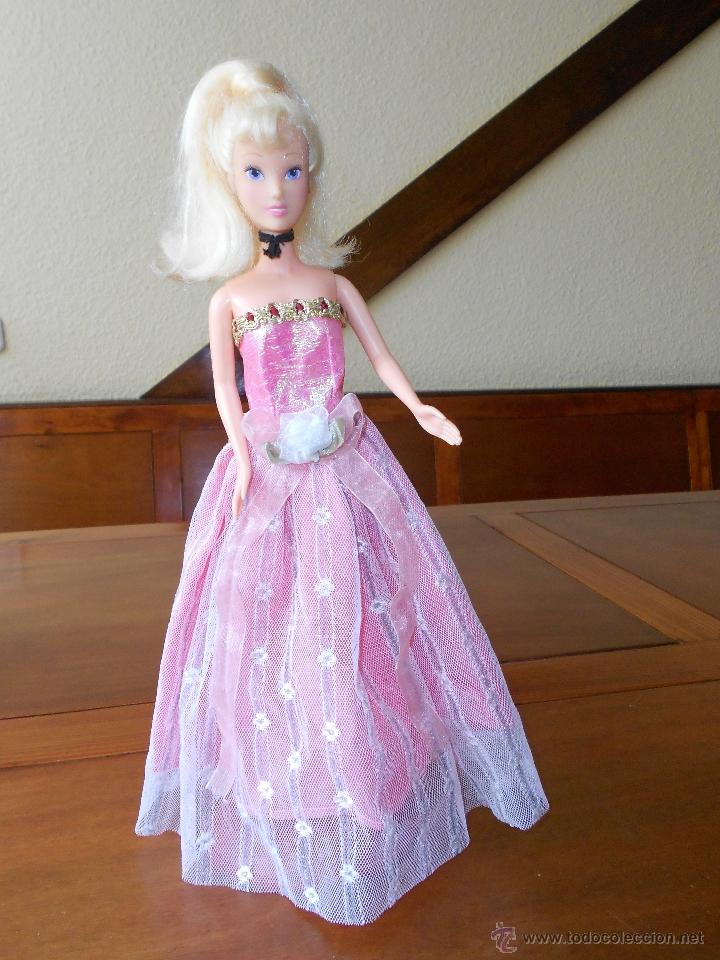 Barbie y Ken: MU&Ntilde;ECA BARBIE DISNEY - Foto 2