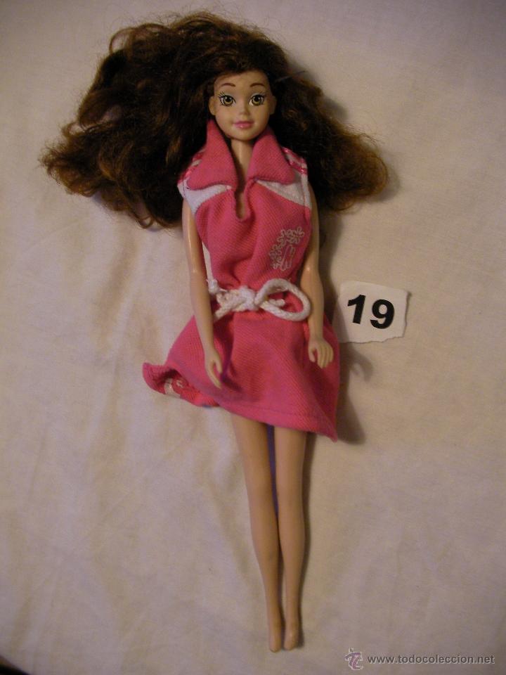 Barbie y Ken: MU&Ntilde;ECA BARBIE - Foto 1