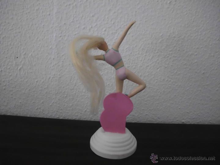 Barbie y Ken: mu&ntilde;eca barbie gimnasta - Foto 3