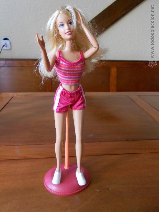Barbie y Ken: MU&Ntilde;ECA BARBIE DE MATTEL 2005 - Foto 4