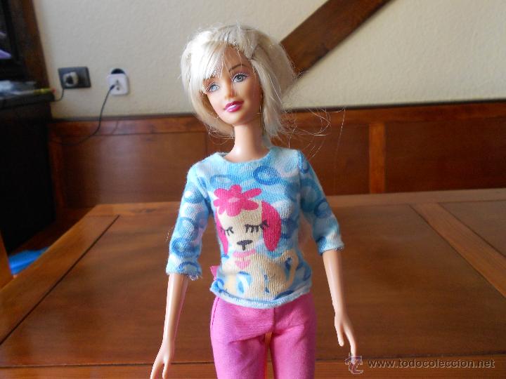 Barbie y Ken: MU&Ntilde;ECA BARBIE DE MATTEL 1999 - Foto 1