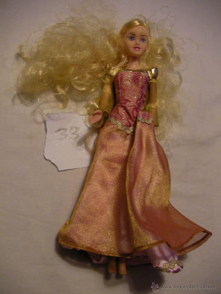 Barbie y Ken: MU&Ntilde;ECA BARBIE CON TRAJE - Foto 1