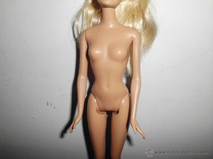Barbie y Ken: preciosa mu&ntilde;eca barbie con flequillo - Foto 2