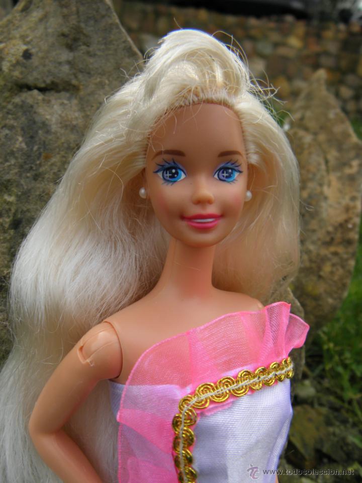 strollin fun barbie