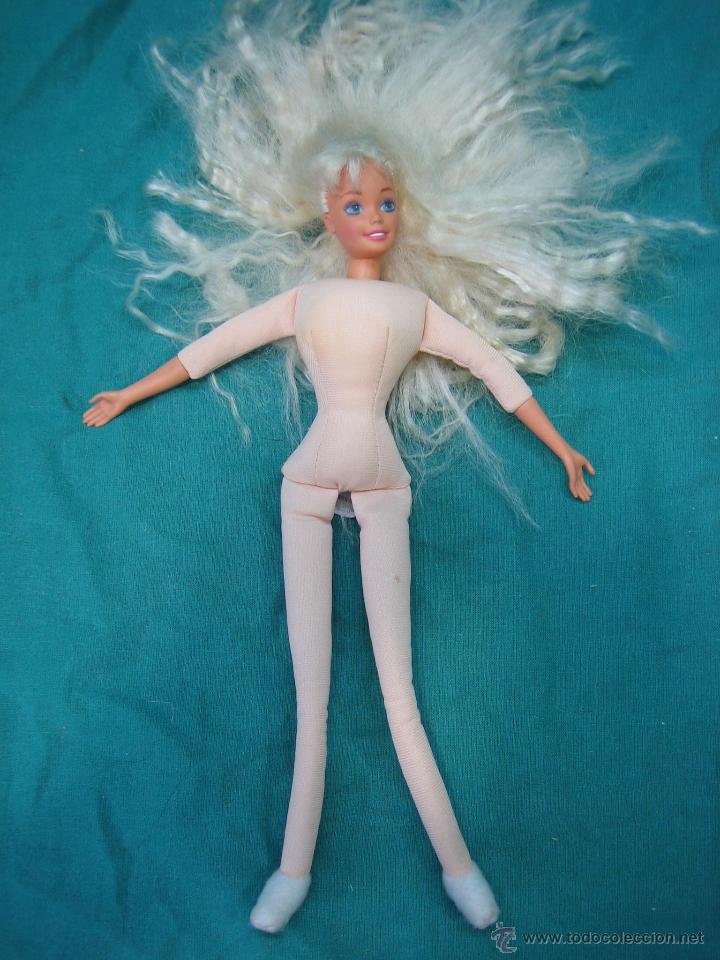 Barbie y Ken: Mu&ntilde;eca Barbie - Foto 2