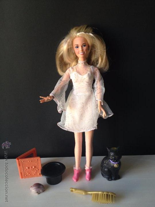Muñeca barbie sabrina , cosas de brujas origina - Sold through 