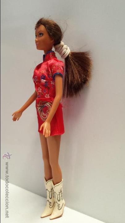 Barbie y Ken: MU&Ntilde;ECA BARBIE CON VESTIDO - - Foto 3