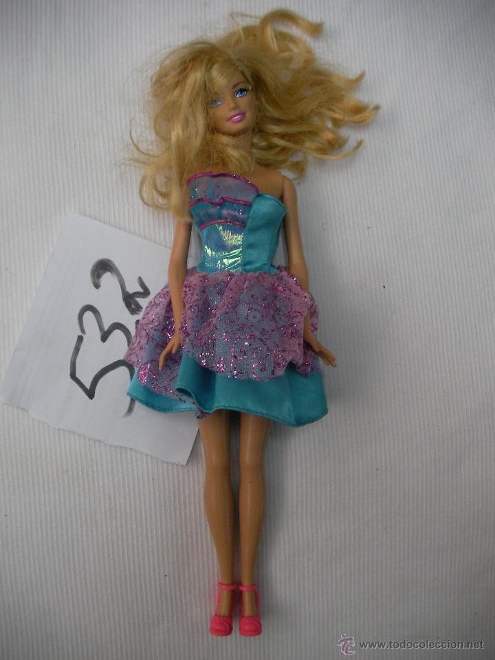 Barbie y Ken: MU&Ntilde;ECA BARBIE CON TRAJE - Foto 1