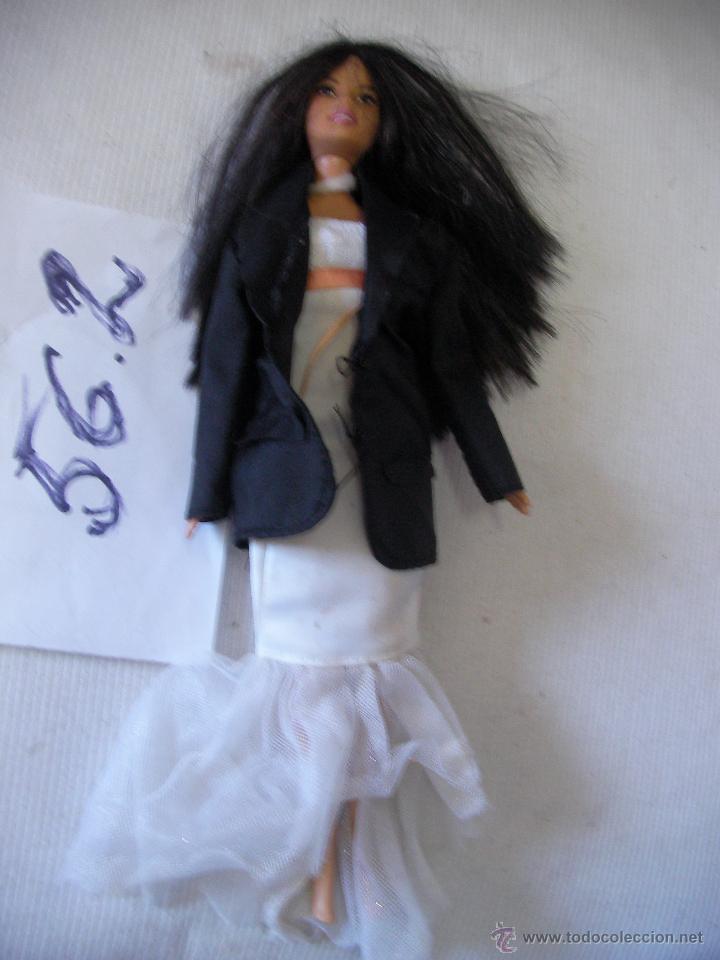 Barbie y Ken: --- BARBIE CON COMPLEMENTOS --- - Foto 1
