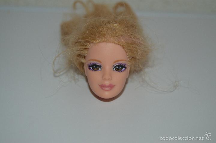 Barbie y Ken: cabeza de mu&ntilde;eca barbie - Foto 1