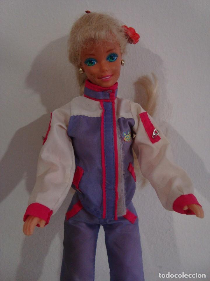 Barbie y Ken: MU&Ntilde;ECA BARBIE CICLISTA.MATTEL - Foto 2