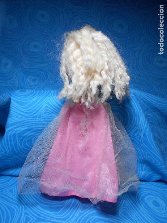 Barbie y Ken: MU&Ntilde;ECA BARBIE MATTEL INC INDONESIA 1966 - Foto 4
