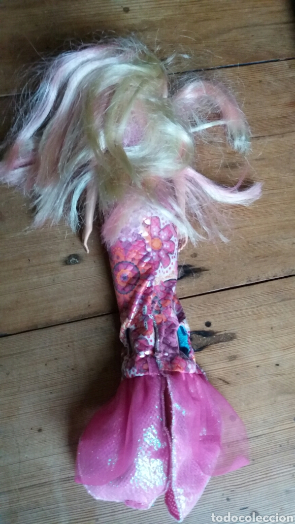 Barbie y Ken: Barbie con tatuajes - Foto 2