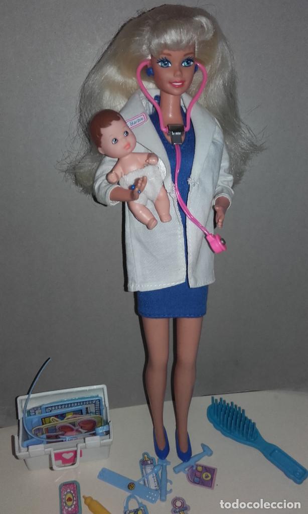 barbie doctora de bebes