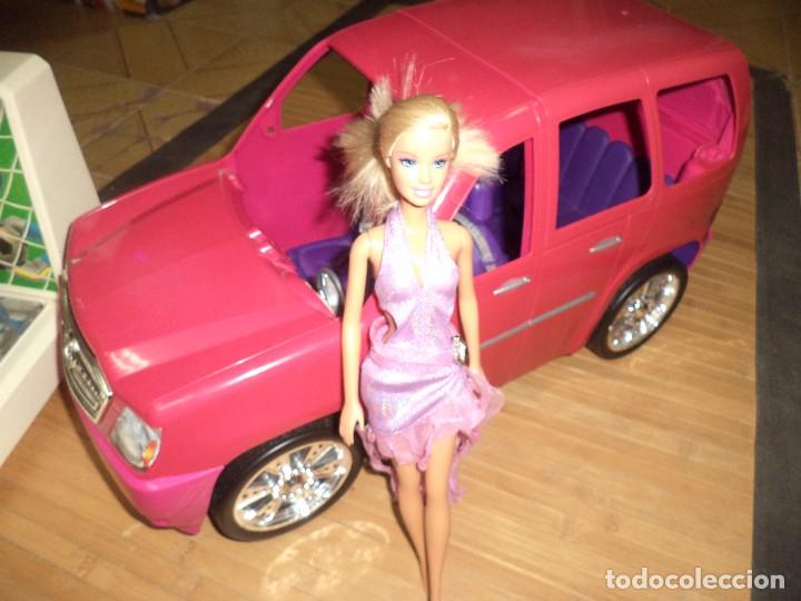 Fácil grupo Solenoide barbie fashionista con su coche suv cadillac es - Comprar Muñecas Barbie y  Ken Antiguas en todocoleccion - 97685879