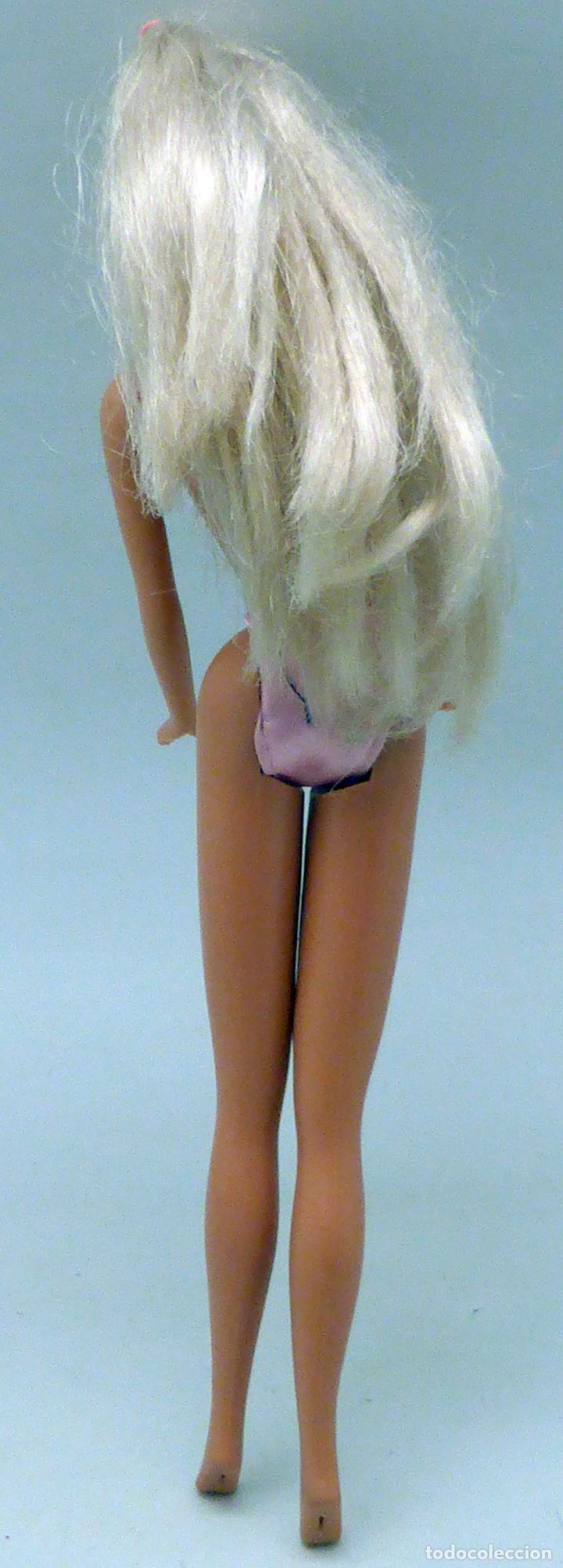 Barbie y Ken: Mu&ntilde;eca tipo Barbie Made in China - Foto 4