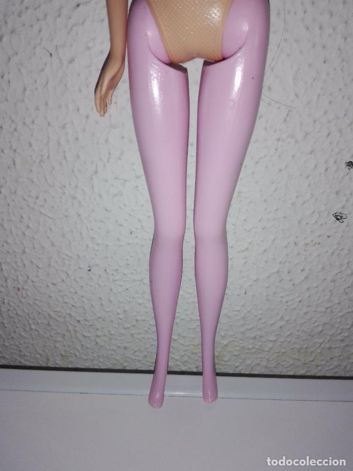 Barbie y Ken: Mu&ntilde;eca Barbie mosquetera cbayp - Foto 3