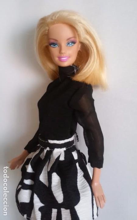 Barbie y Ken: Preciosa mu&ntilde;eca Barbie - Foto 1