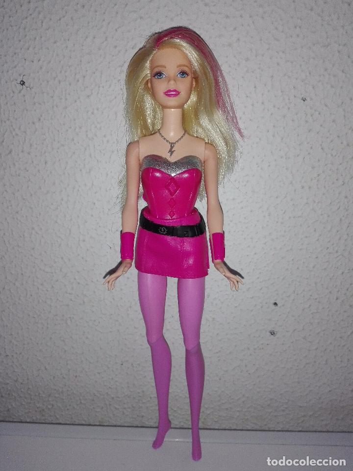 Barbie y Ken: mu&ntilde;eca Barbie cantante con mechas cb1 - Foto 4