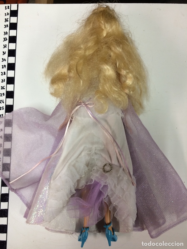 Barbie y Ken: Mu&ntilde;eca Barbie princesa 1999 ( C ) - Foto 3