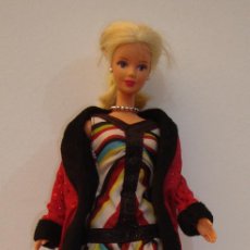 Barbie y Ken: (TC-109) MUÑECA BARBIE CUELLO MATTEL 1991 ESPALDA MATTEL INC 1966 CHINA. Lote 112482443