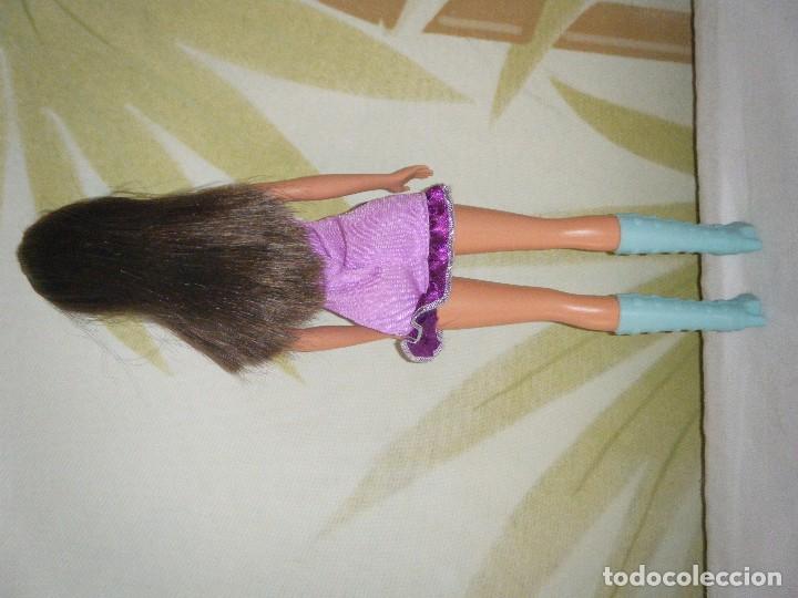 Barbie y Ken: BARBIE DE MATTEL 2009. COMPLETAMENTE ORIGINAL - Foto 3