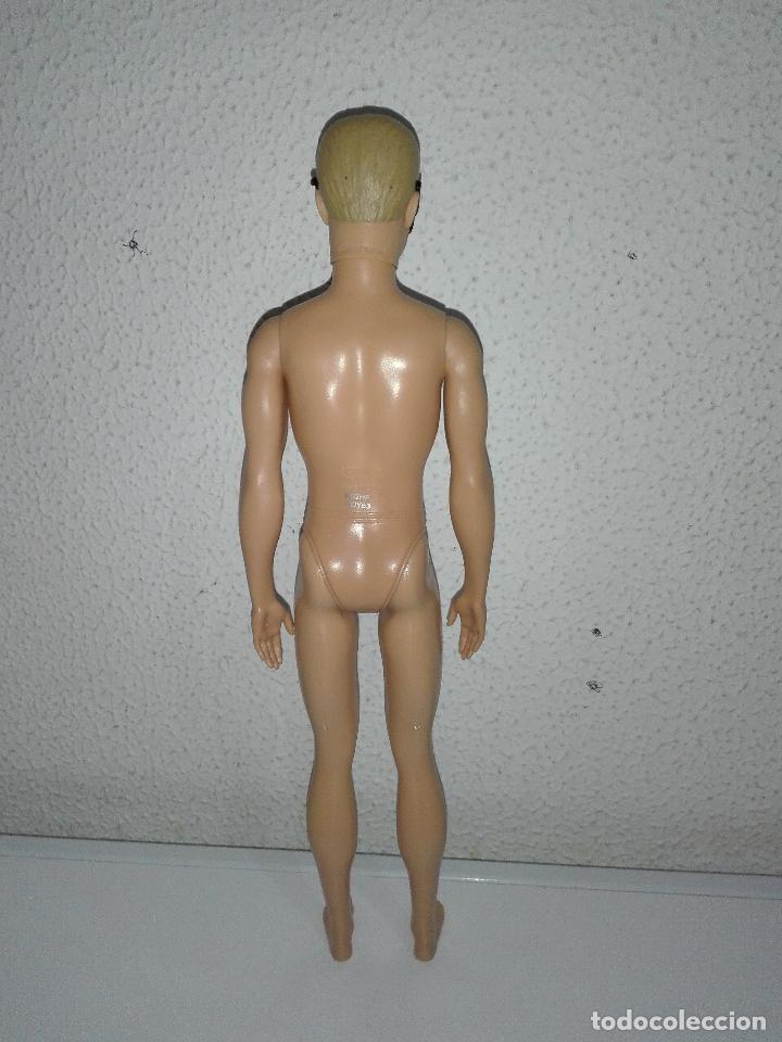 Barbie y Ken: Mu&ntilde;eco ken con gafas - Foto 6