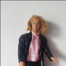 Barbie y Ken: O FAMOSO KEN SELADO MALASIA DISNEY MATTEWL INC 1968 HECO A CARA DE GOMA Y LO CORPO PLASTICO DURO