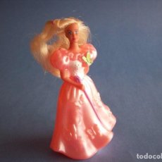 Barbie y Ken: BARBIE CON VESTIDO ROSA DE MCDONALDS