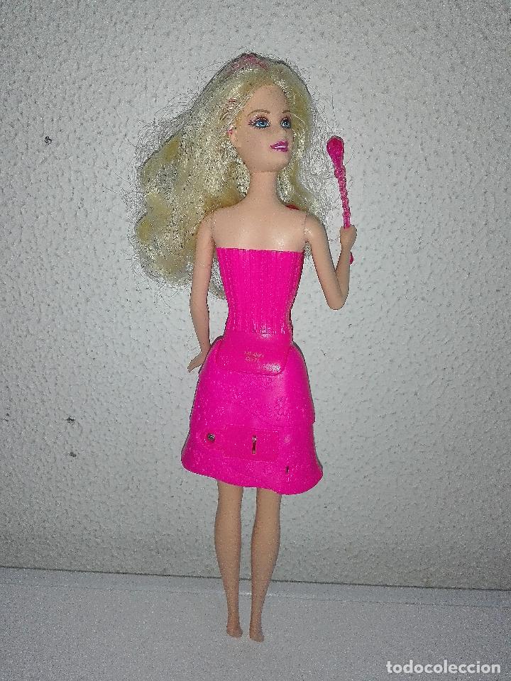 Barbie y Ken: Mu&ntilde;eca barbie con mecanismo cpr - Foto 7
