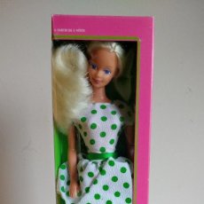 Barbie y Ken: BARBIE CHIC MATTEL SPAIN 1988. Lote 126409103