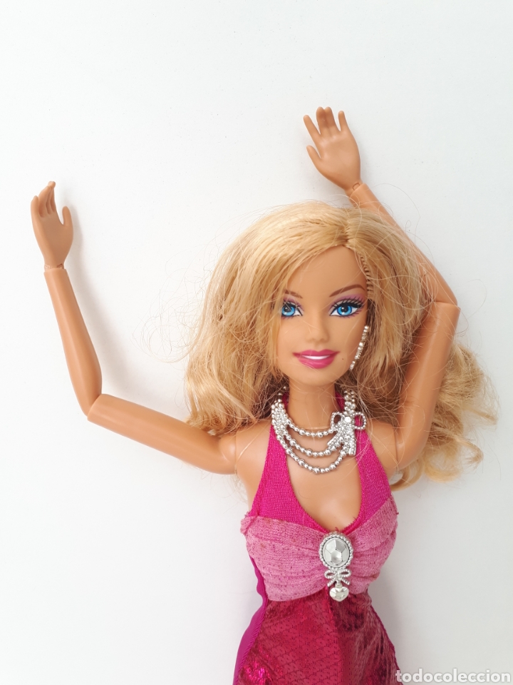 Barbie fashionista rubia - articulada - Vendido en Subasta - 149188238