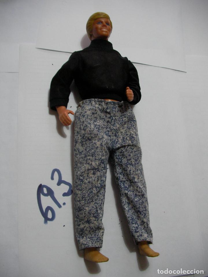 Barbie y Ken: ANTIGUO MU&Ntilde;ECO KEN - Foto 1