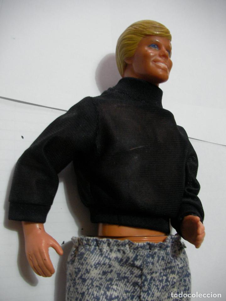 Barbie y Ken: ANTIGUO MU&Ntilde;ECO KEN - Foto 2