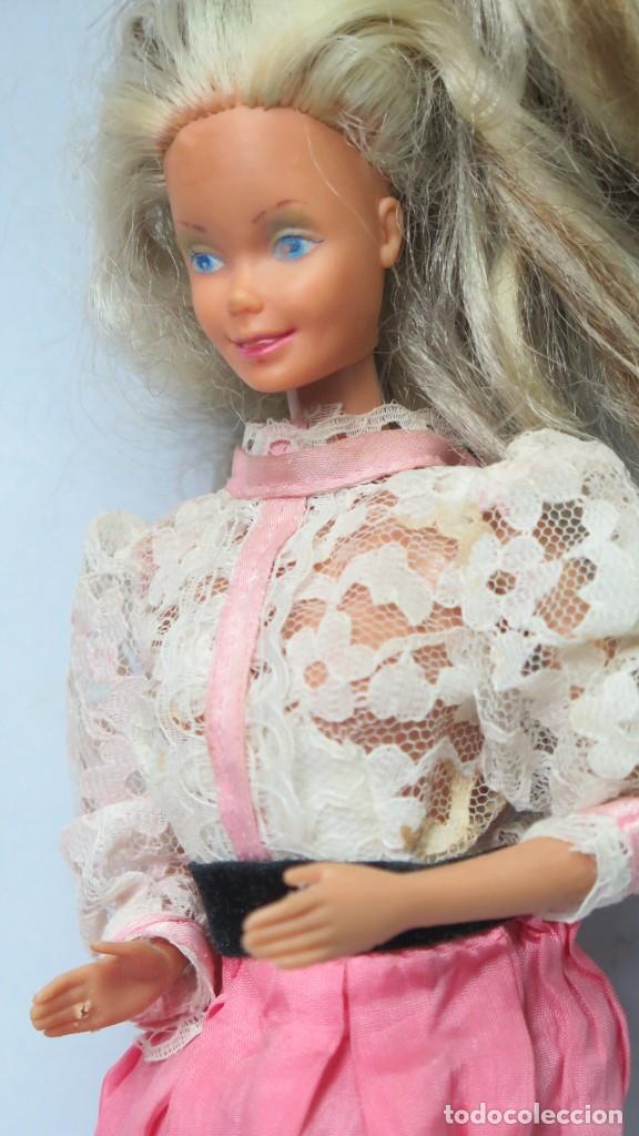 Barbie y Ken: BARBIE. MATTEL. TAIWAN. 1966 - Foto 2