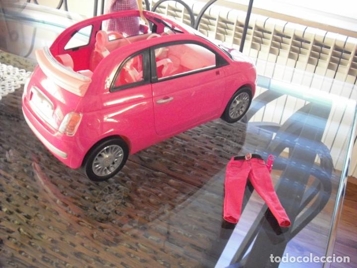 Barbie Mattel Y6857 – Nuova Fiat 500 Rosa Con Barbie A Bordo, Auto Giocattolo Con Dettagli Realistici