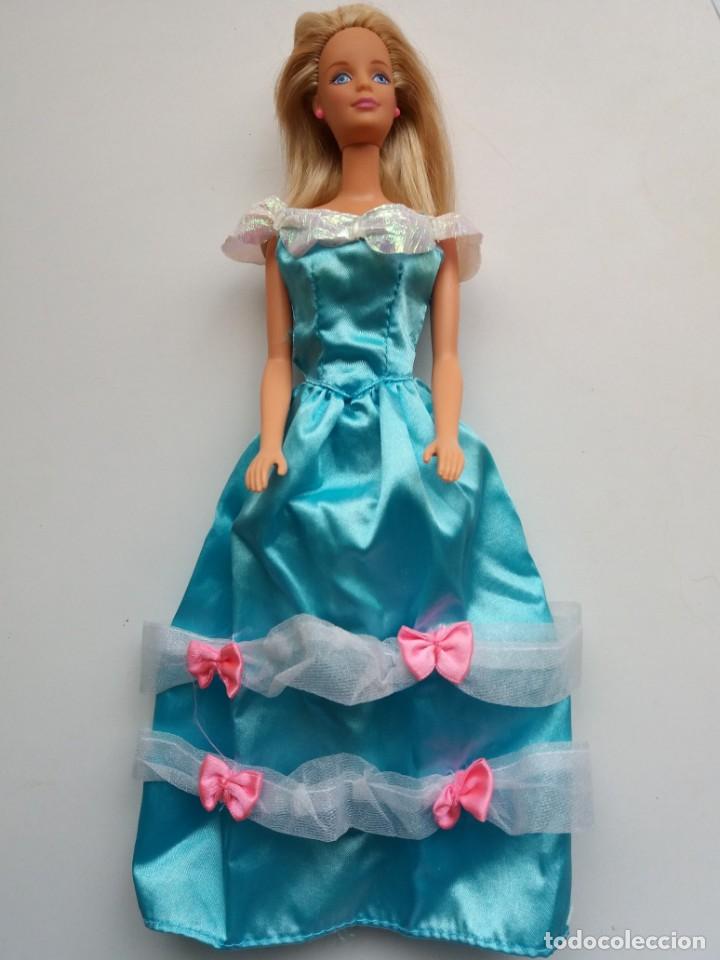 Barbie y Ken: MU&Ntilde;ECA BARBIE MATTEL 1966/1991 - Foto 1