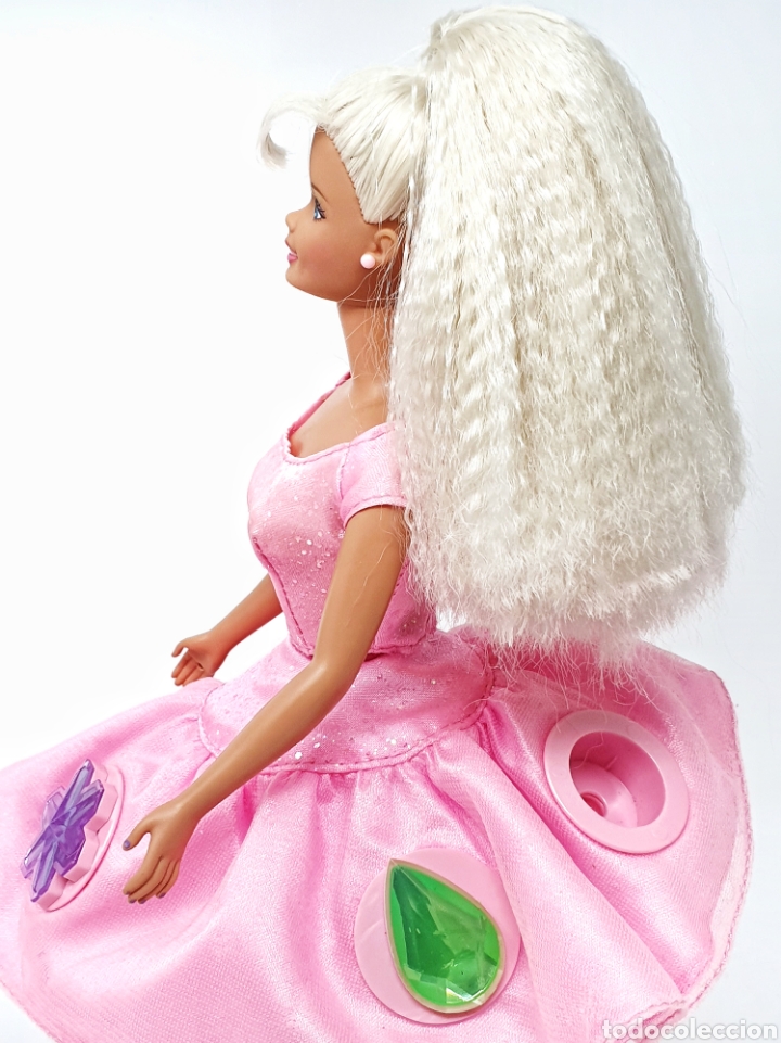 twirling makeup barbie