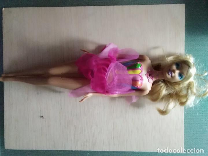 Barbie y Ken: MU&Ntilde;ECA BARBIE MATTEL 2007 - Foto 2