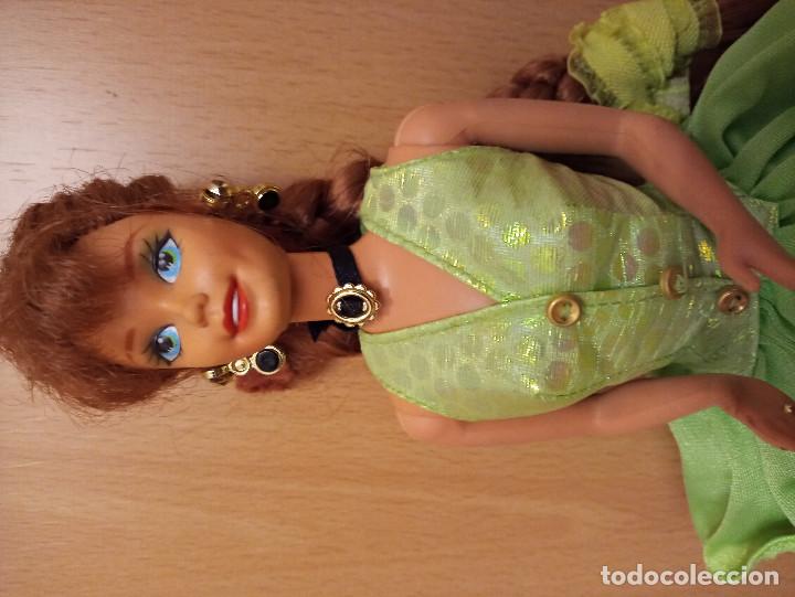 Barbie y Ken: BARBIE CUT AND STYLE 1994 - Foto 1