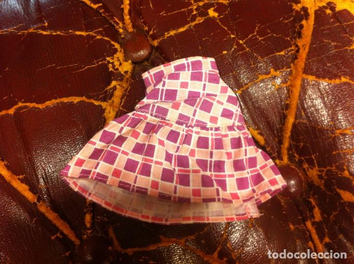 Barbie y Ken: FALDA DE MU&Ntilde;ECA SIN MARCA. - Foto 1