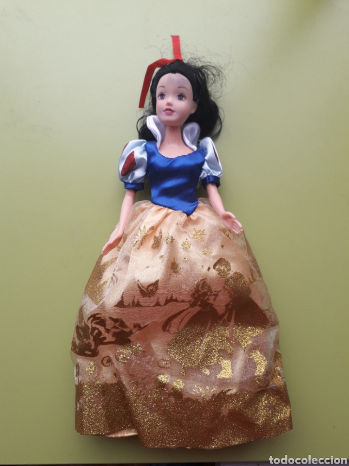 blancanieves barbie