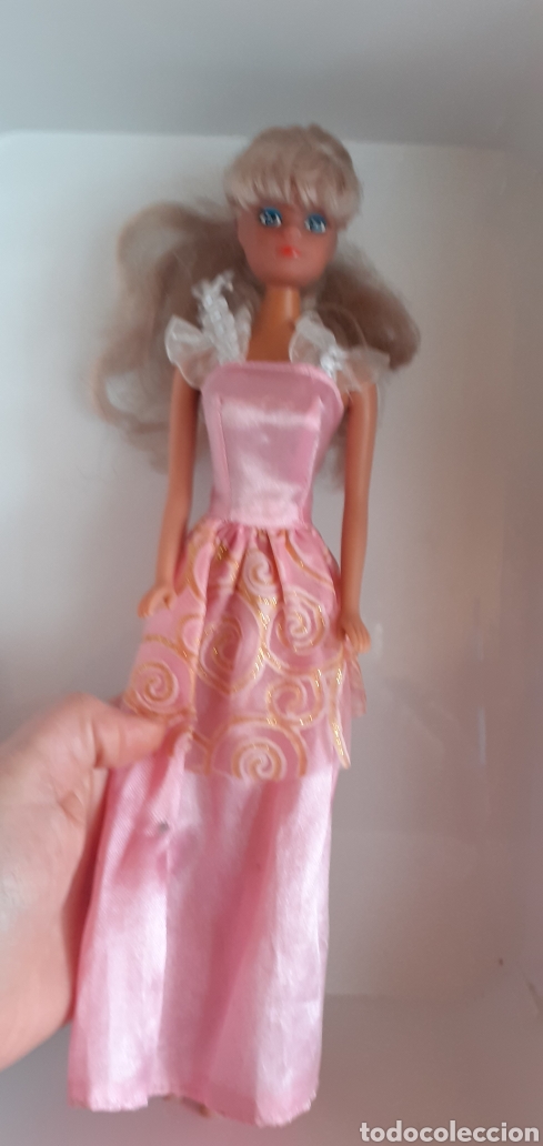 Barbie y Ken: MU&Ntilde;ECAS STEFFI LOVE PRINCESAS DE SIMBA Y OTRA - Foto 11