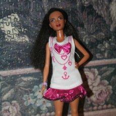 Barbie y Ken: MUÑECA BARBIE 2001