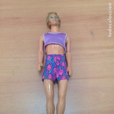Barbie y Ken: ANTIGUO MUÑECO KEN -