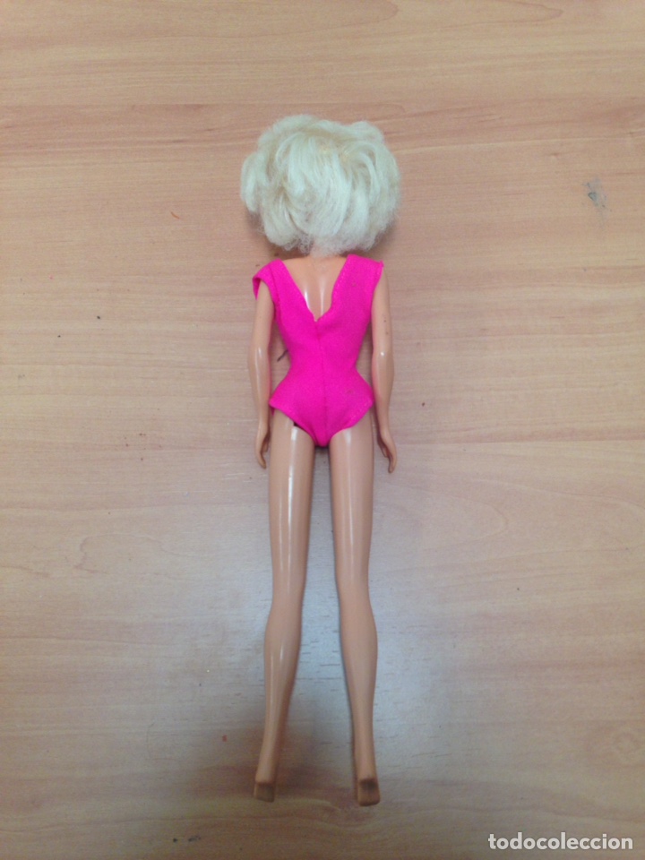 Barbie y Ken: ANTIGUA MU&Ntilde;ECA BARBIE - Foto 2