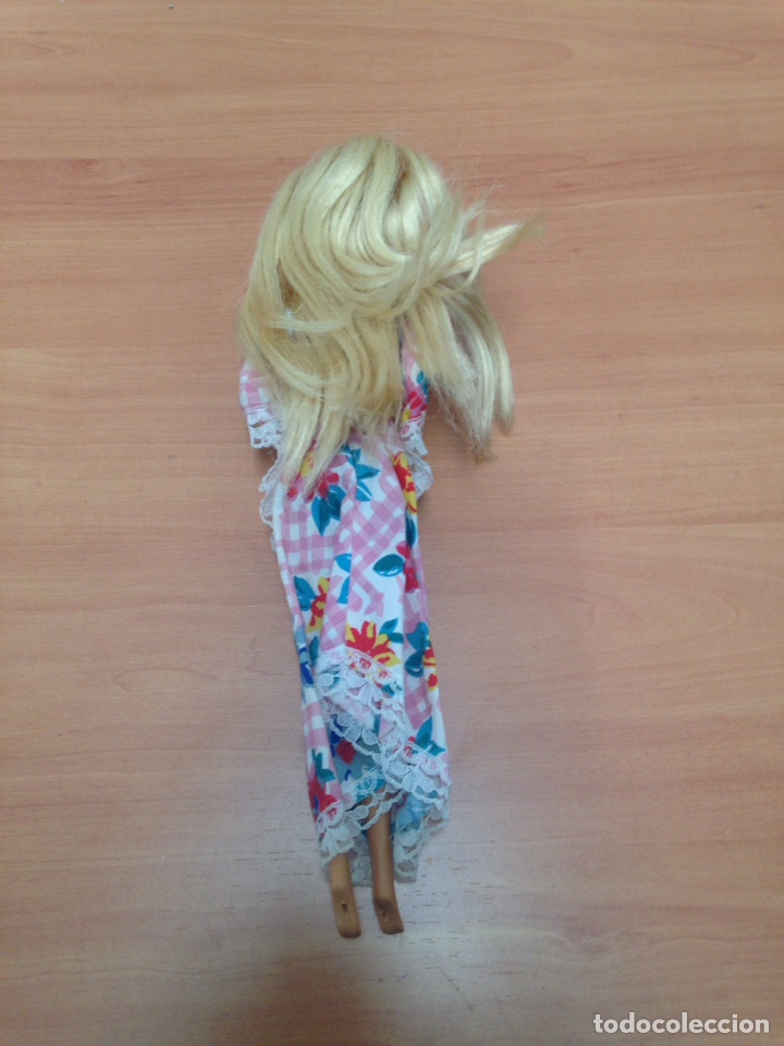 Barbie y Ken: ANTIGUA MU&Ntilde;ECA BARBIE - Foto 2