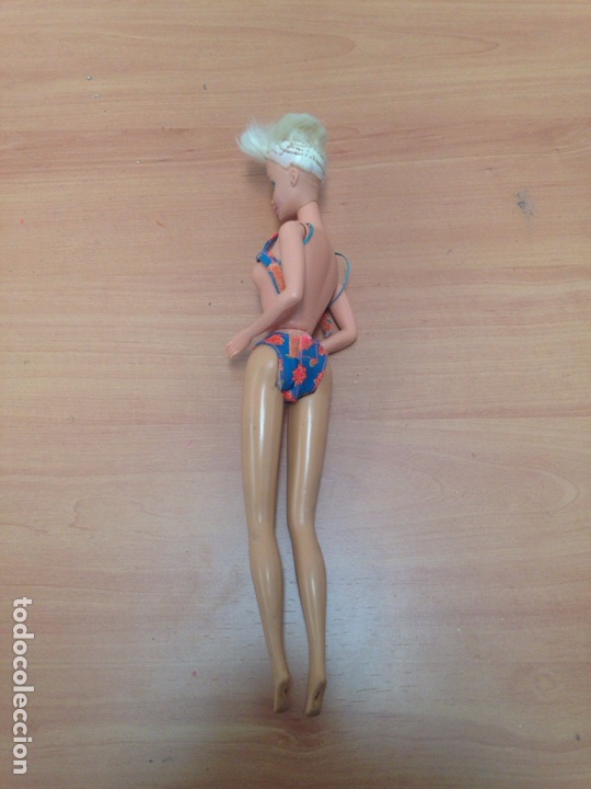 Barbie y Ken: ANTIGUA MU&Ntilde;ECA BARBIE - Foto 2