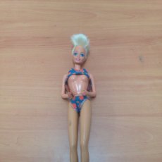 Barbie y Ken: ANTIGUA MUÑECA BARBIE. Lote 194739483