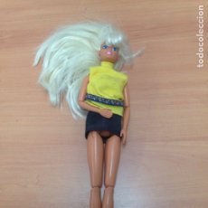Barbie y Ken: ANTIGUA MUÑECA BARBIE. Lote 194739711